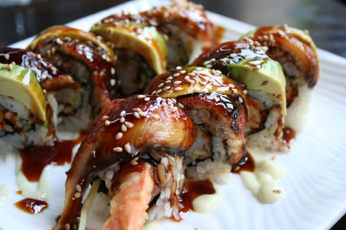 Crunch 'n Munch roll sushi