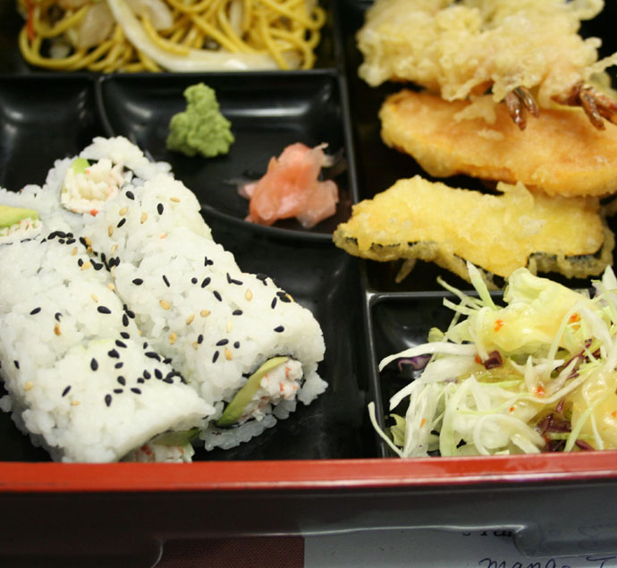 Sushi combination box