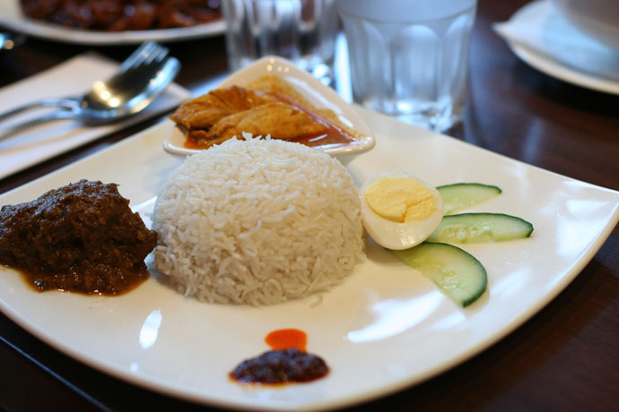 More Malaysian food.