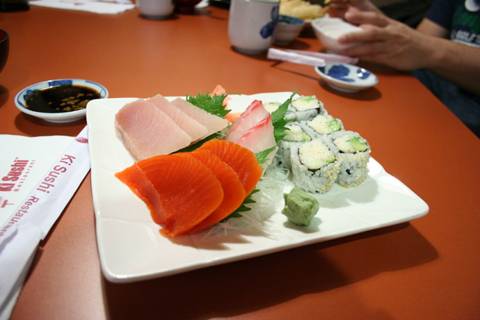 Sashimi dinner (also included ebi sunomono, tempura, miso soup, and dessert).