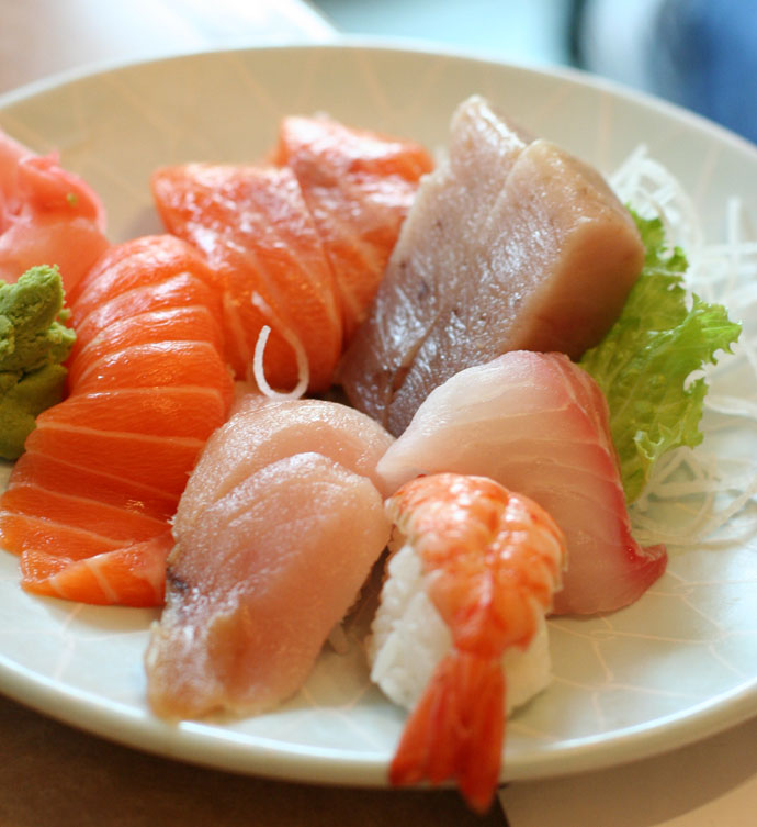Sushi and Sashimi combination