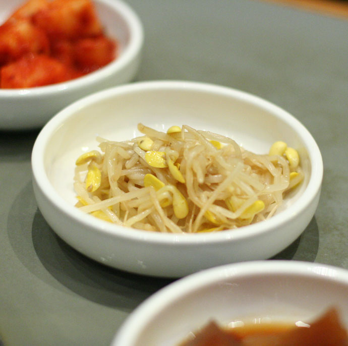 Bean sprouts