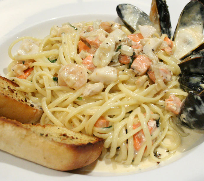 Seafood Linguini